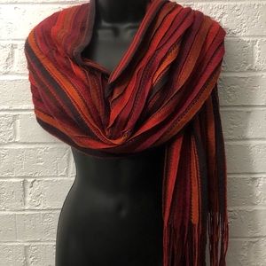 EXQUISITE SCARF WITH LONG FRINGE